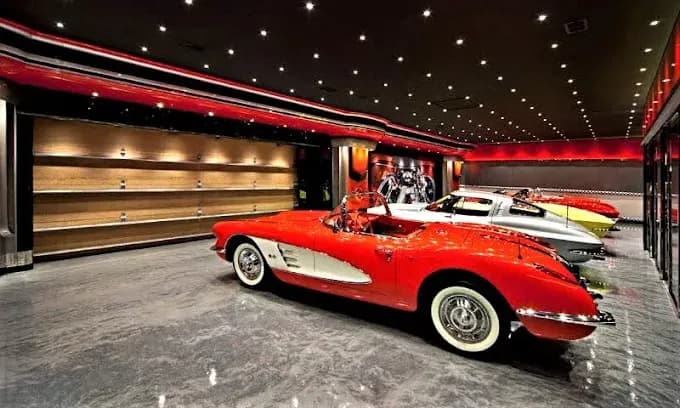 Metallic epoxy basement floor